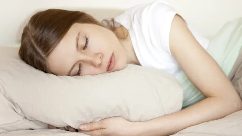 Kenapa Kamu Harus Selalu Membawa Sarung Bantal Sendiri